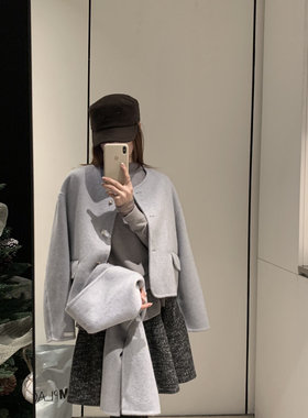 拿铁-～纽扣细节质感拉满显瘦不挑人羊毛外套(配围巾)（含85.5羊