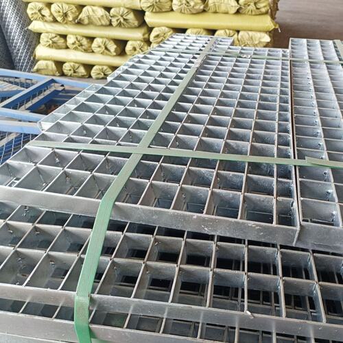 厂家 不锈钢格栅 水沟盖板重型网格板镀锌齿形防滑插接钢格板
