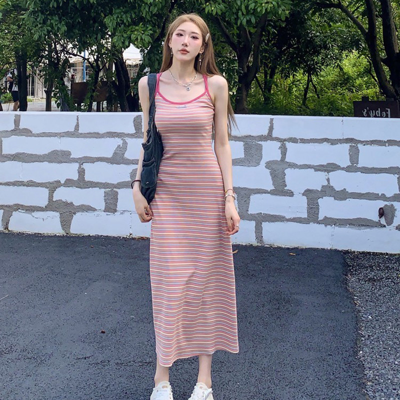 外贸出口捡漏特价法式纯欲风条纹吊带连衣裙子女修身显瘦气质A字