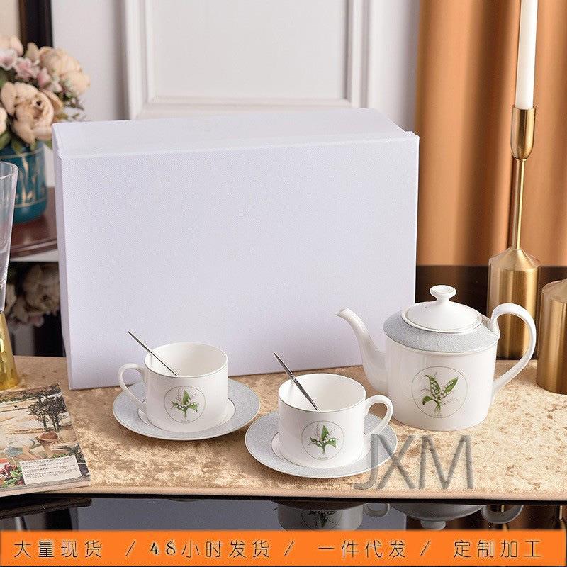 2024新款骨瓷咖啡壶套装咖啡壶咖啡杯配勺子简约铃兰花系列7件装