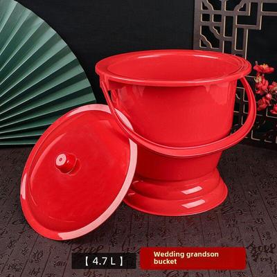 新娘陪嫁子孙桶手提带盖痰盂红色塑料高脚马桶乔迁新居成人座便桶