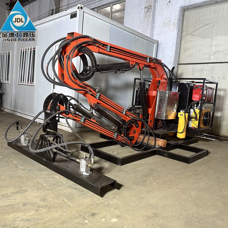 园林养护车载式绿篱修剪机高速公路绿化隔离带修剪车绿篱遥控机