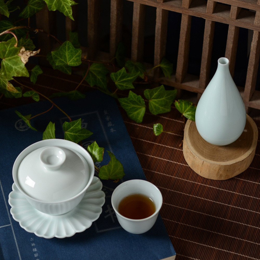 景德镇陶瓷器影青釉器手绘小花创意摆件家居装饰品水培花插花瓶