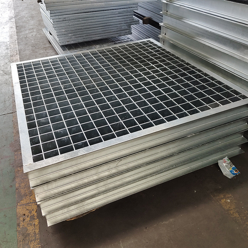 热镀锌复合钢格板 碳钢压焊格栅板花纹钢防滑平台楼梯踏步钢格板