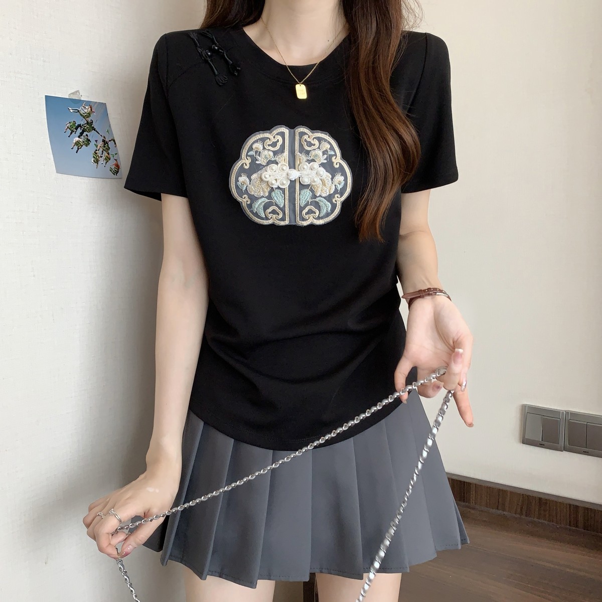 轻奢高货大码珍珠盘扣新中式短袖T恤女夏季新款胖mm重工时尚洋气