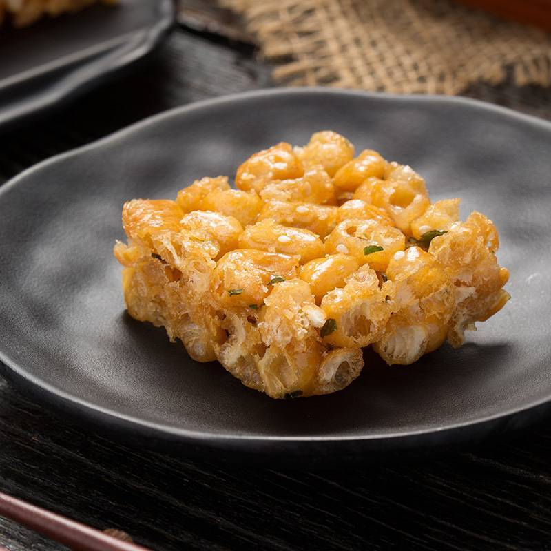楓勝硬脆 即食糕點(diǎn)甜品年貨懷舊網(wǎng)紅零食沙琪瑪一件代發(fā)