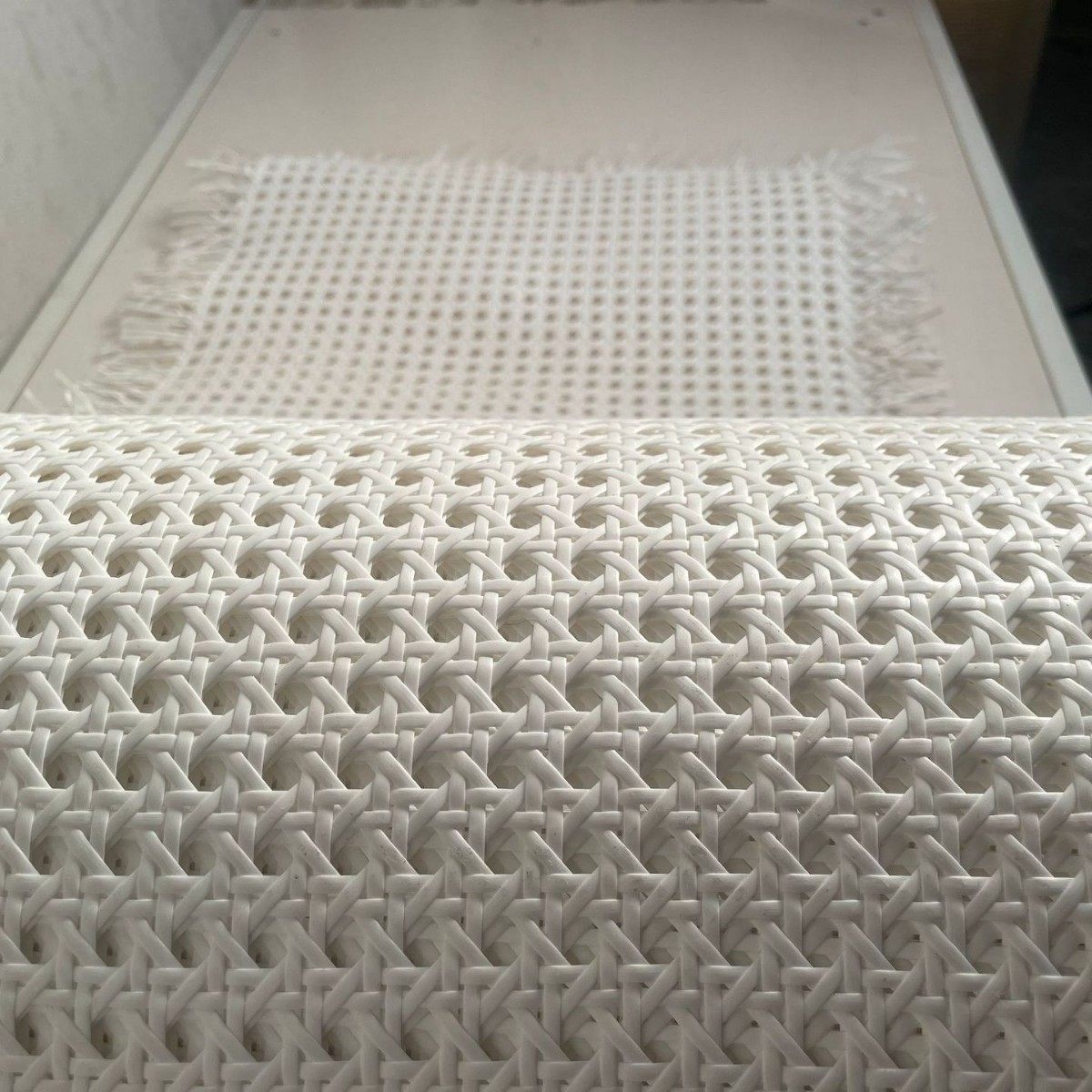 白色眼笪pe塑料仿真藤编网孔八角六角家具墙面装饰装修材料辅料,家装主材,木纹砖,淘宝优惠券,粉丝福利购,淘宝优惠卷