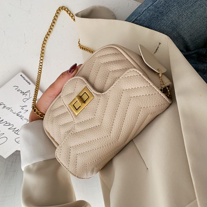 2025流行的包包女韩版洋气链条绣线时尚百搭锁扣斜挎单肩包,箱包皮具/热销女包/男包,小方包,淘宝优惠券,粉丝福利购,淘宝优惠卷