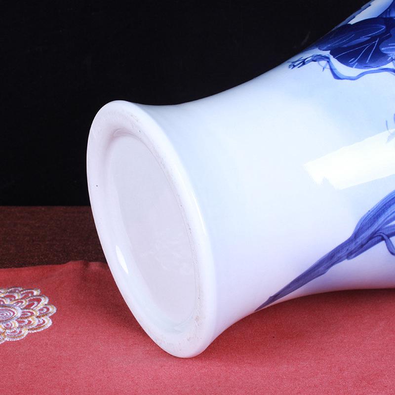手绘瓷器工艺品批发景德镇青花牡丹梅瓶吴文翰作品收藏花瓶摆件