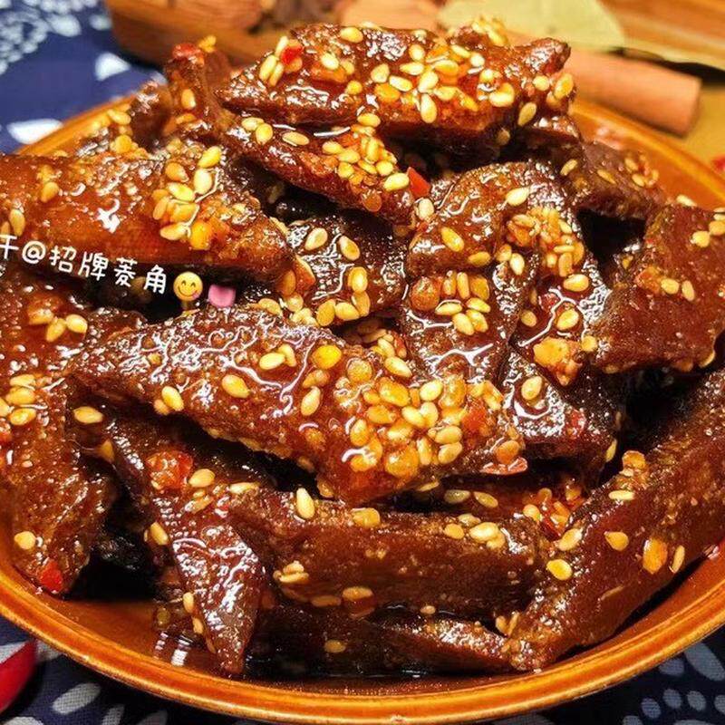 湖南特产九五小飨干手工平江香干豆皮大辣片豆制品小零食