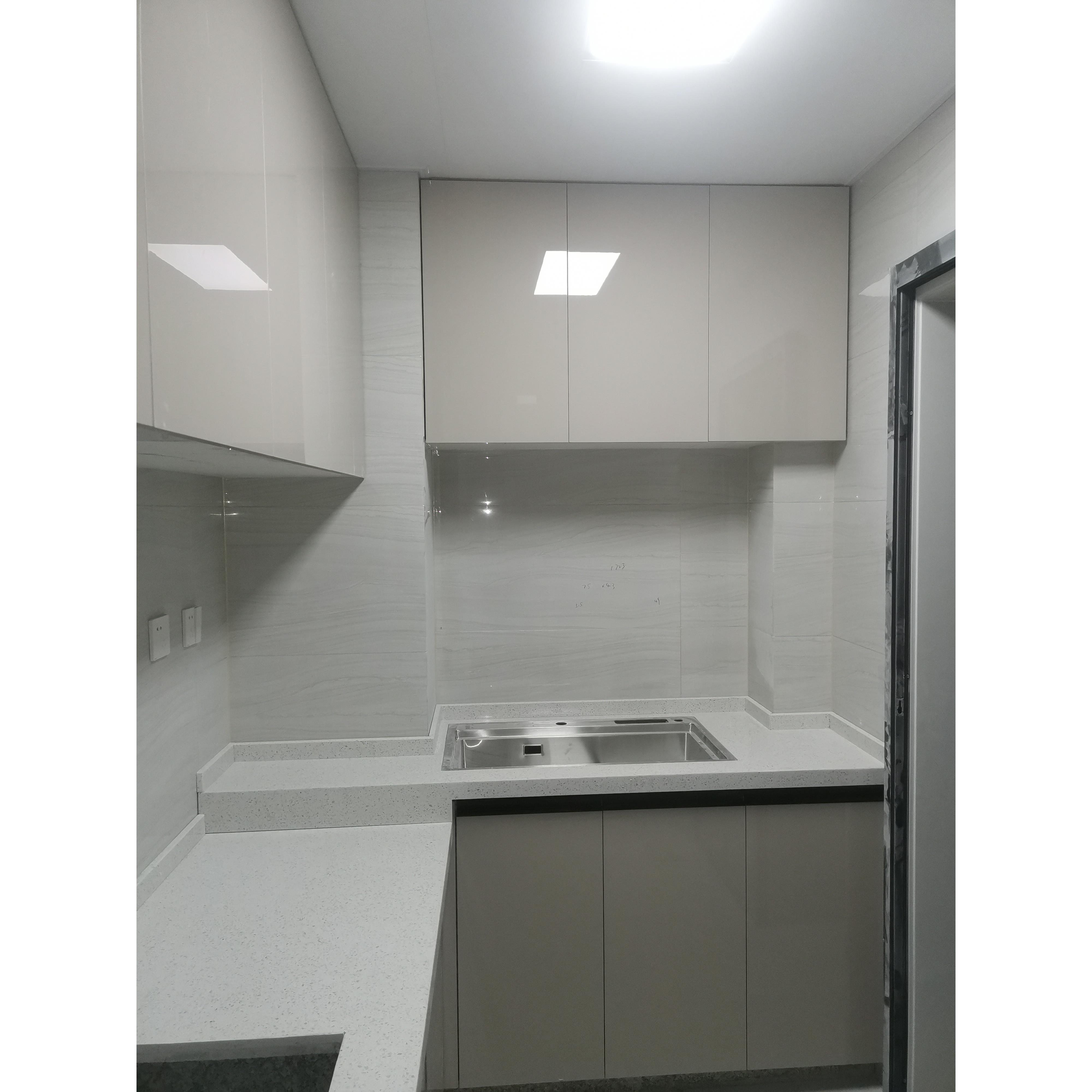 成都石材橱柜定制简装石英石台面防潮钢化门厨房灶台旧房改造定做