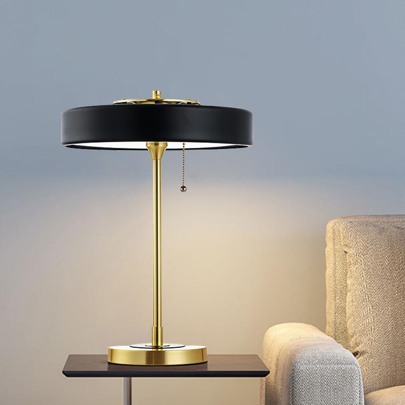 后现代简约时尚台灯卧室床头设计师样板房酒店家居奢华台灯