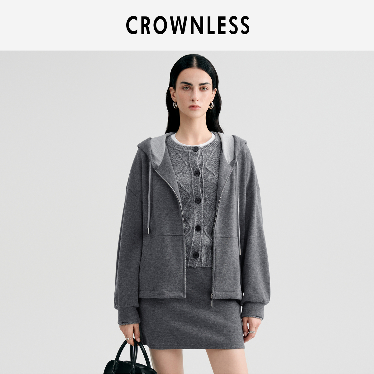 宽松连帽廓形卫衣外套女