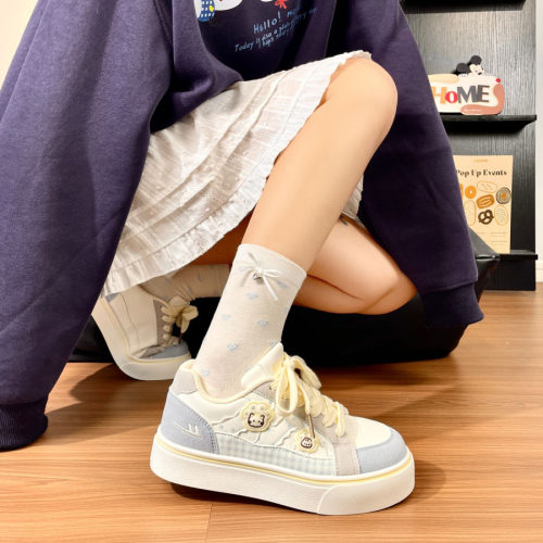 回力猫咪厚底小白鞋女2026秋季新款圆头个性板鞋女学生百搭大头鞋