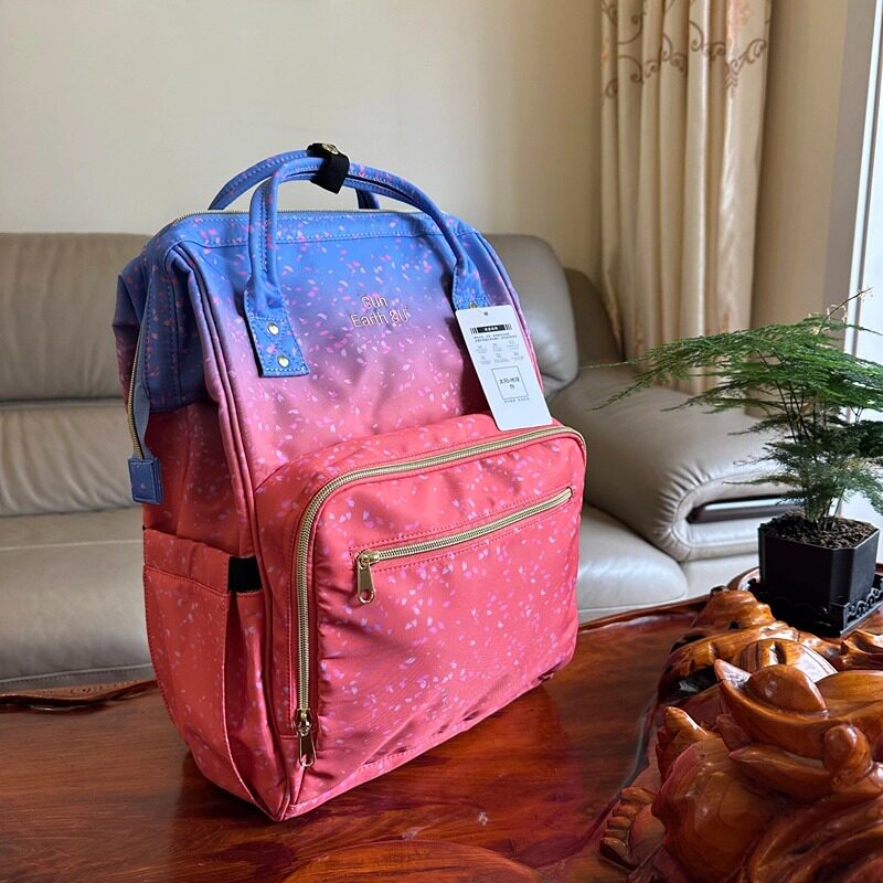 新款日本专柜正品防水妈咪包高颜值双肩包母婴包旅行包背包多功能
