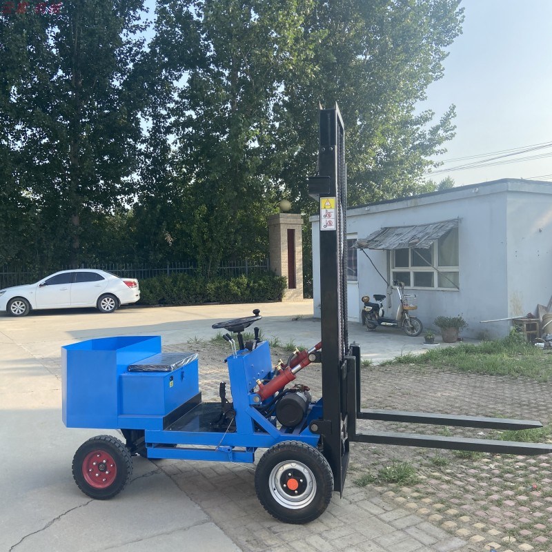 小型简易电动叉车四轮座驾式堆高车仓库家用液压升降装卸车搬运车