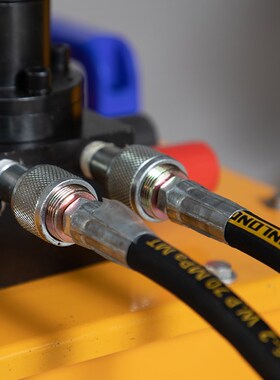 电动液压千斤顶双作用分离式多行程100吨200T320T同步油缸电动泵