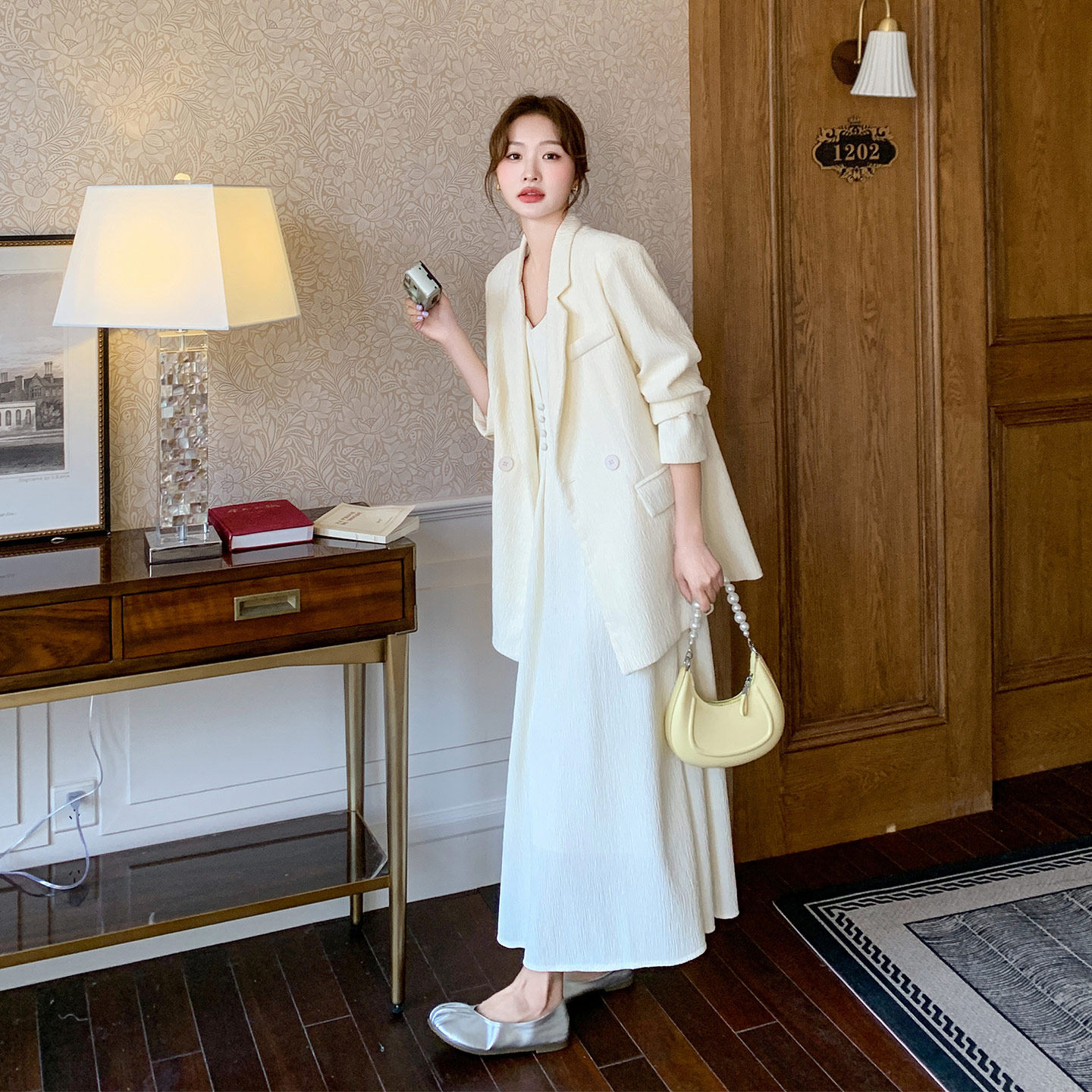 外贸出口转内销米白色韩系肌理感西服连衣裙套装女秋季洋气休闲吊