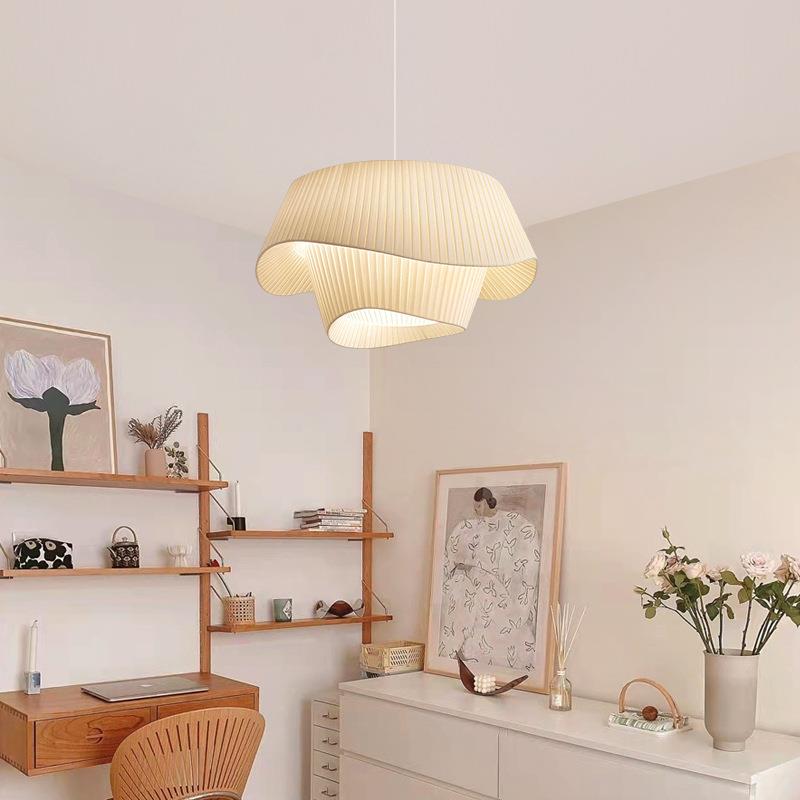 法式中古客厅吊灯复古奶油风餐厅灯设计感婚房灯北欧民宿卧室主灯