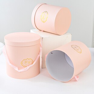 极速抱抱桶包f装盒创意套三欧式莓熊花盒气球花桶鲜花束兔耳朵情