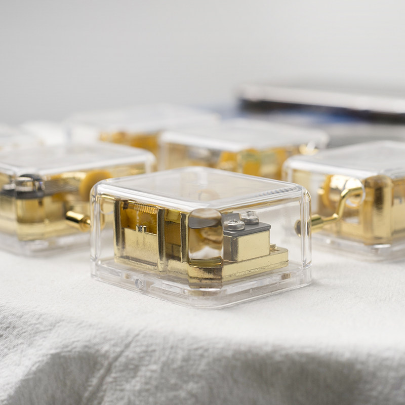 极速20首音乐可选旋转手摇音乐盒D天空之城机芯八音盒儿童男女生