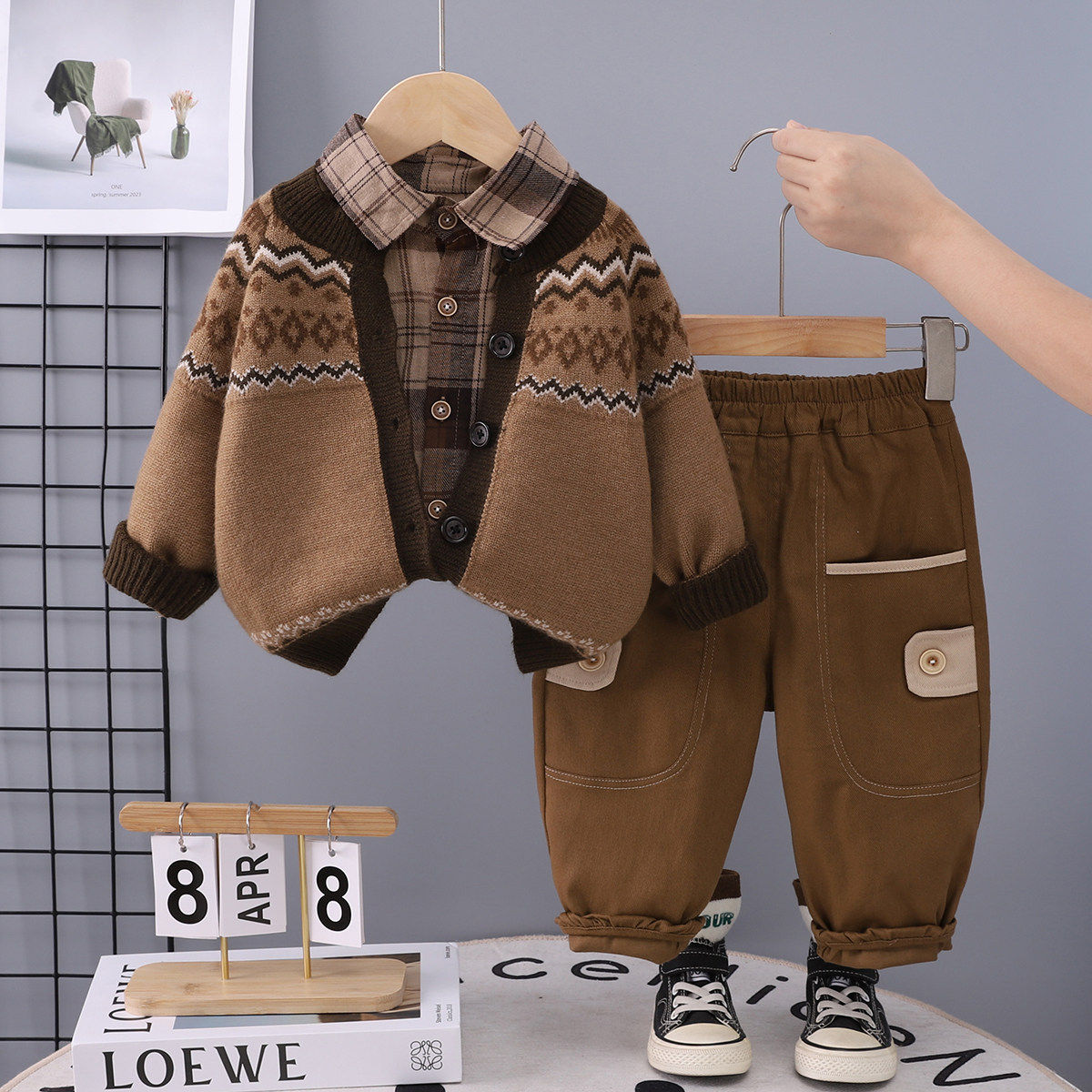 DHWA英国联名男童秋装套装2025款婴儿宝宝春装衣服开衫毛衣三件套