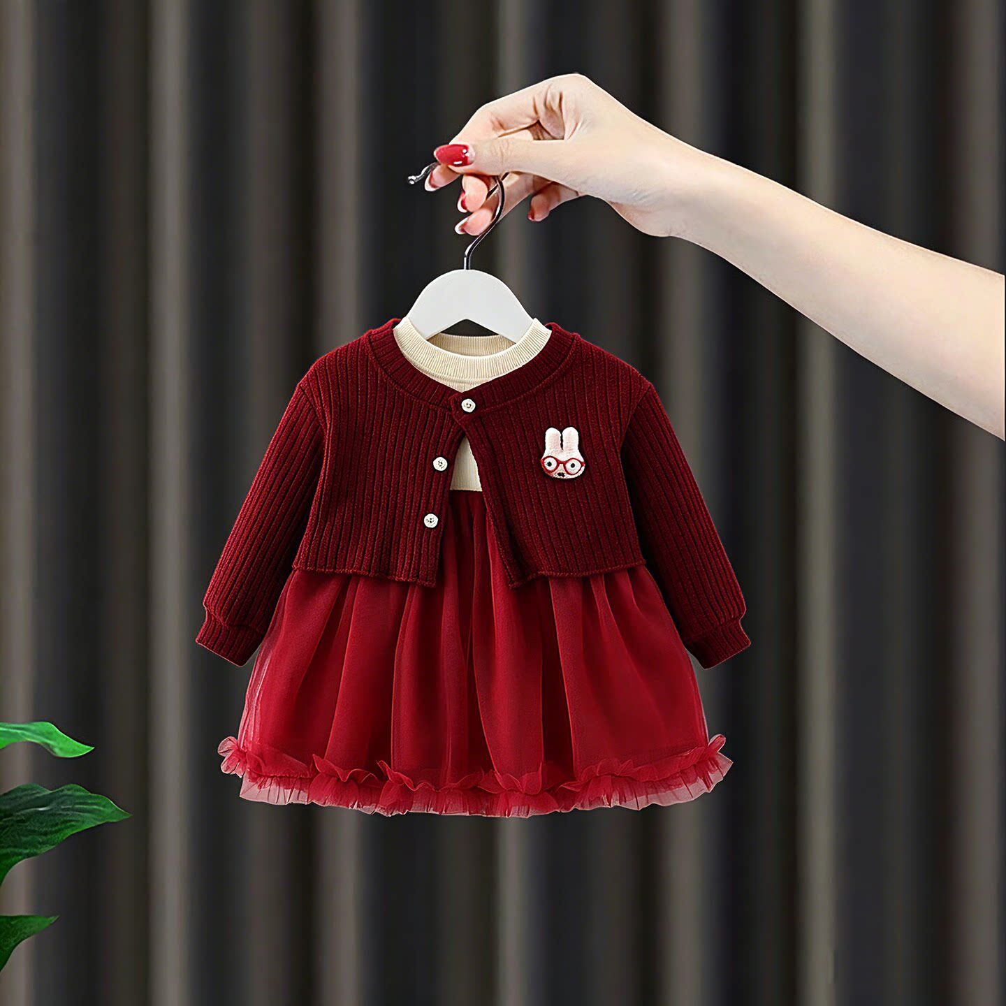 英国DHWA女童连衣裙春秋周岁礼服宝宝抓周宴红色洋气裙子两件套装