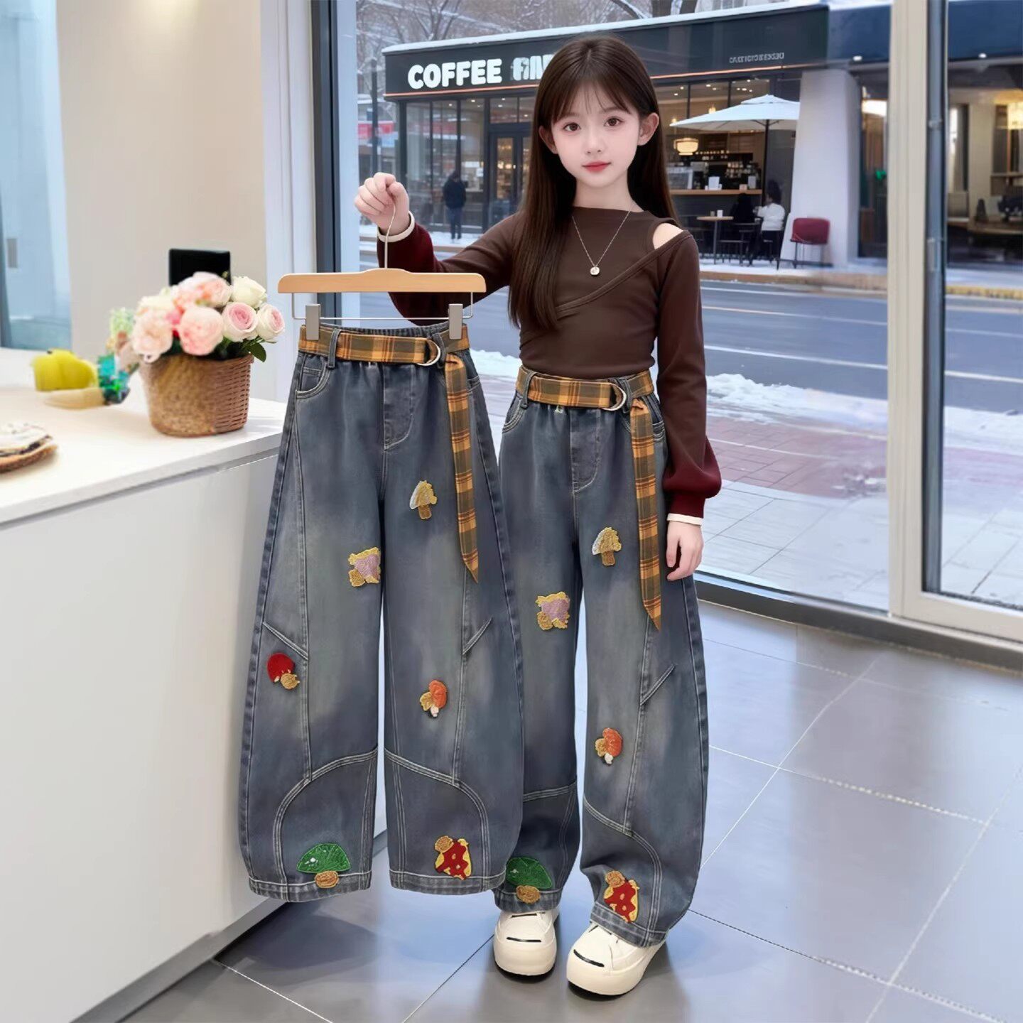 法国Uamtor女童裤子夏季款2026新款儿童洋气弯刀女大童韩版牛仔裤