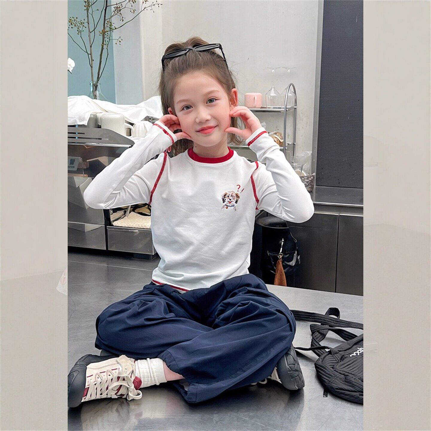 韩国Uamtor白色t恤女童2026春秋新款修身内搭女大童洋气长袖上衣