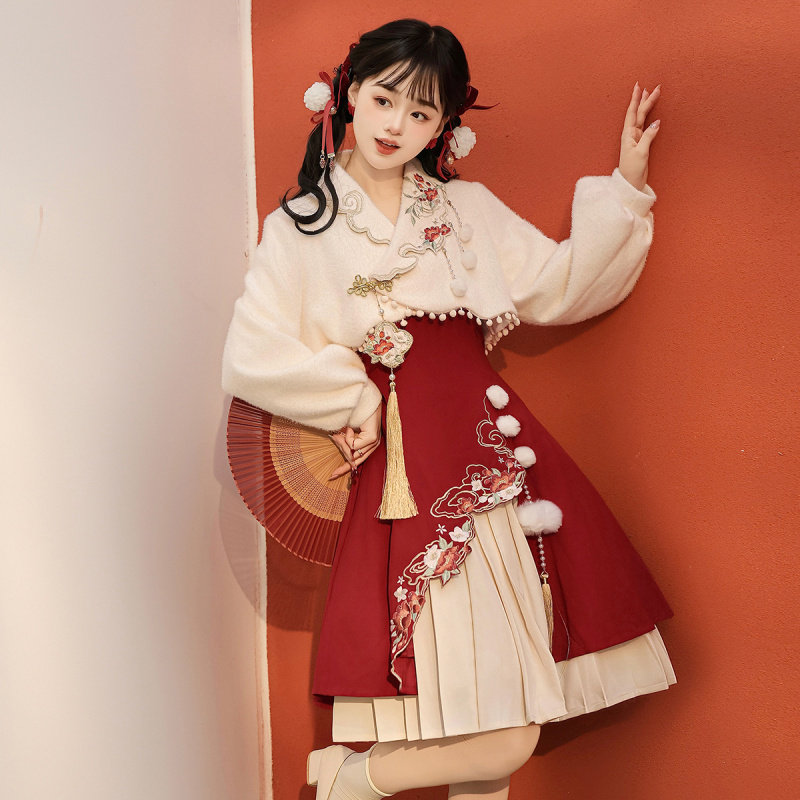 【冬日曲】汉服女装中国风改良汉元素上衣吊带裙半裙套装拜年服新