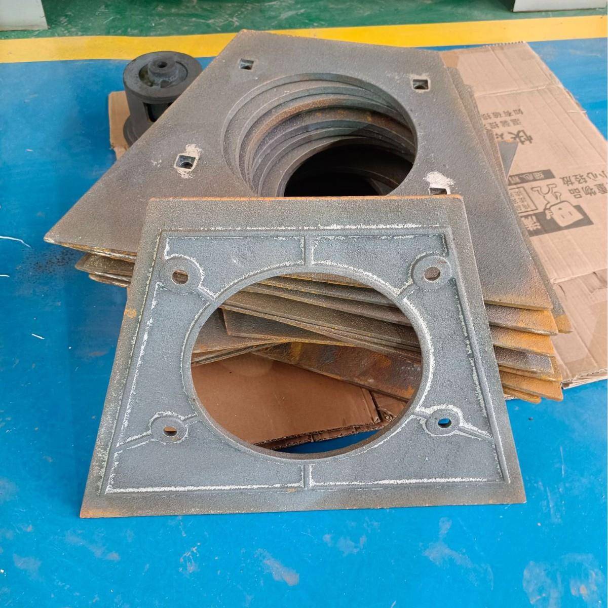 履带抛丸机配件 超耐磨端板 猛钢铸件叶轮刀片打砂机喷头护板