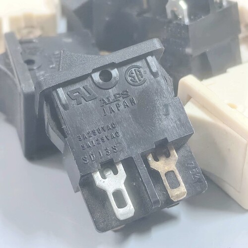 ALPS船型开关SDH3S-A250V/3A