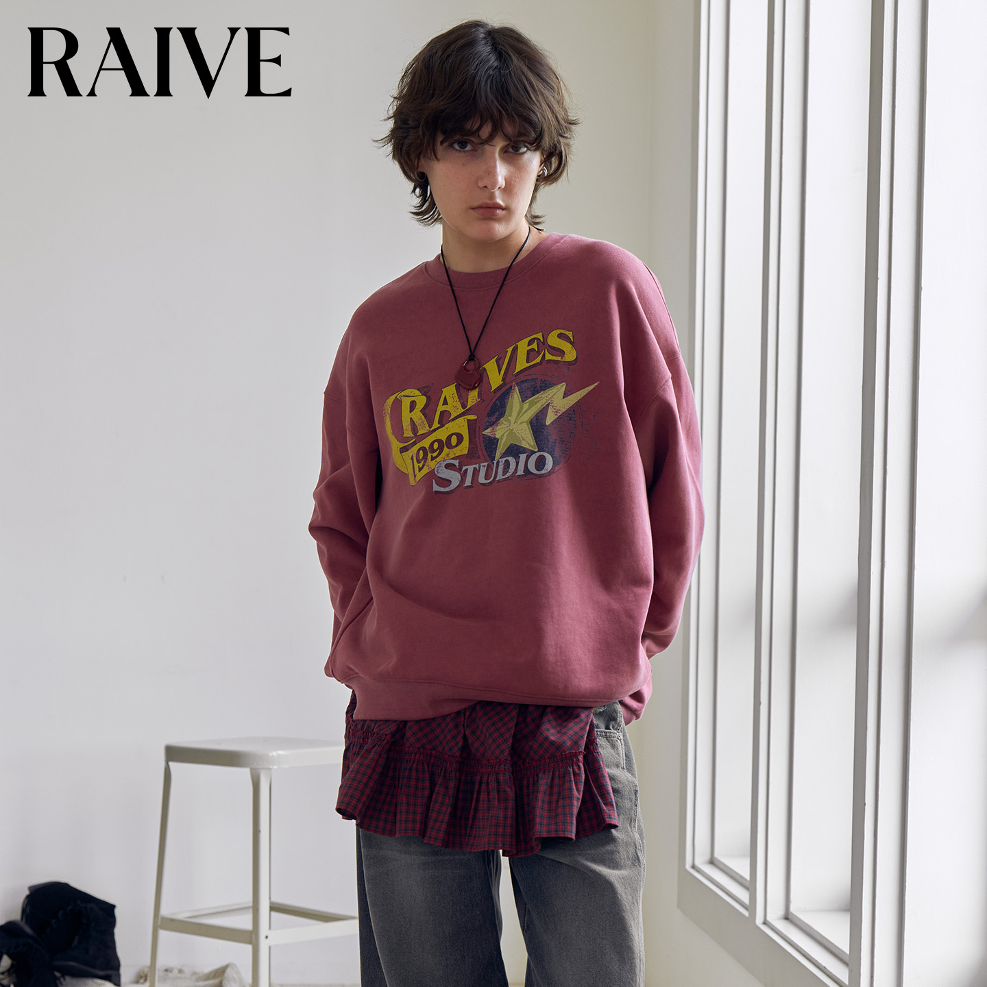 RAIVE宽松logo印花圆领卫衣