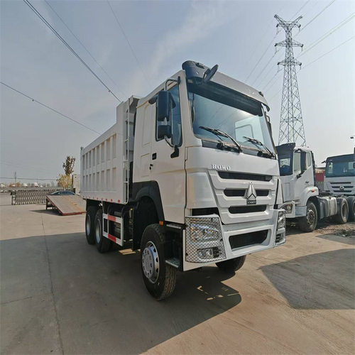跨境出口陕汽重卡F30008x4自卸车371马力渣土翻斗矿山运输自卸车