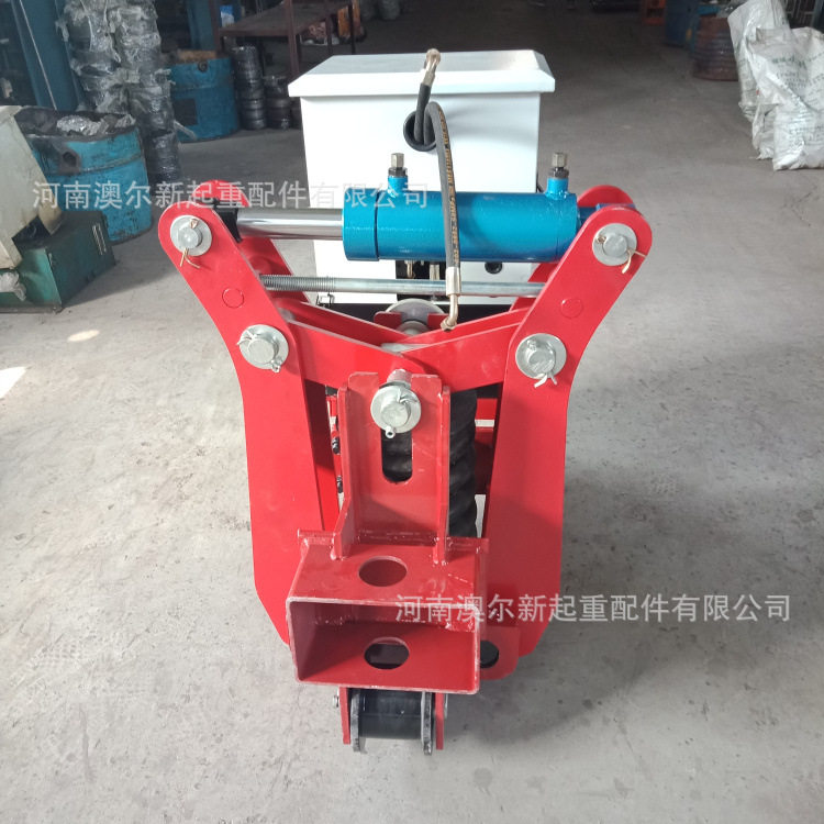 供应 架桥机配套用弹簧液压夹轨器 TZJ-75型一体式液压夹轨器
