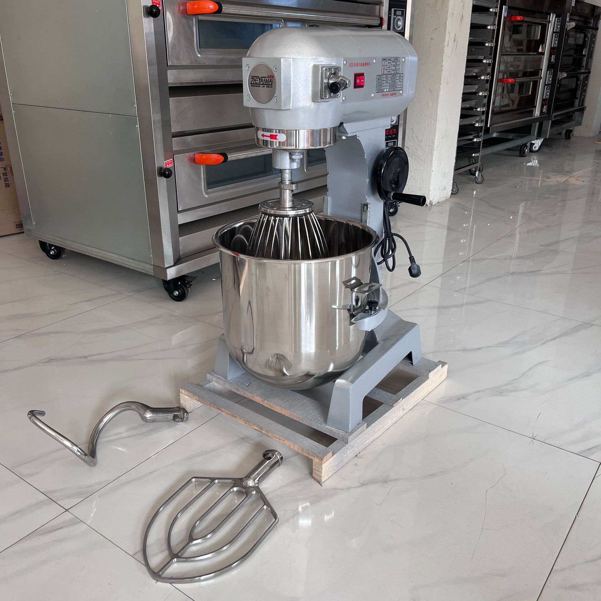 B30打蛋机商用 food processor 行星式打蛋机电动打发机厨师机