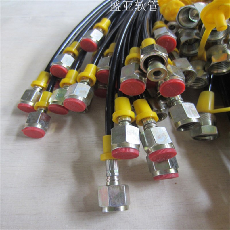 厂家低价销售DN3测压软管压力表测压设备气管液压树脂管件