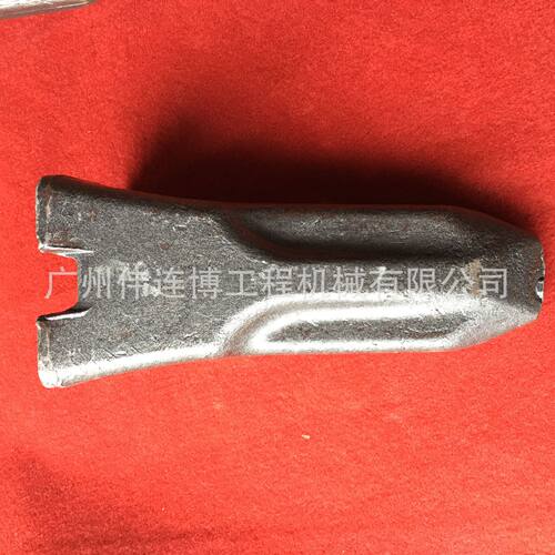 适用于沃尔沃volvo360/460锻造耐磨岩石齿尖斗齿牙仔斗齿厂家