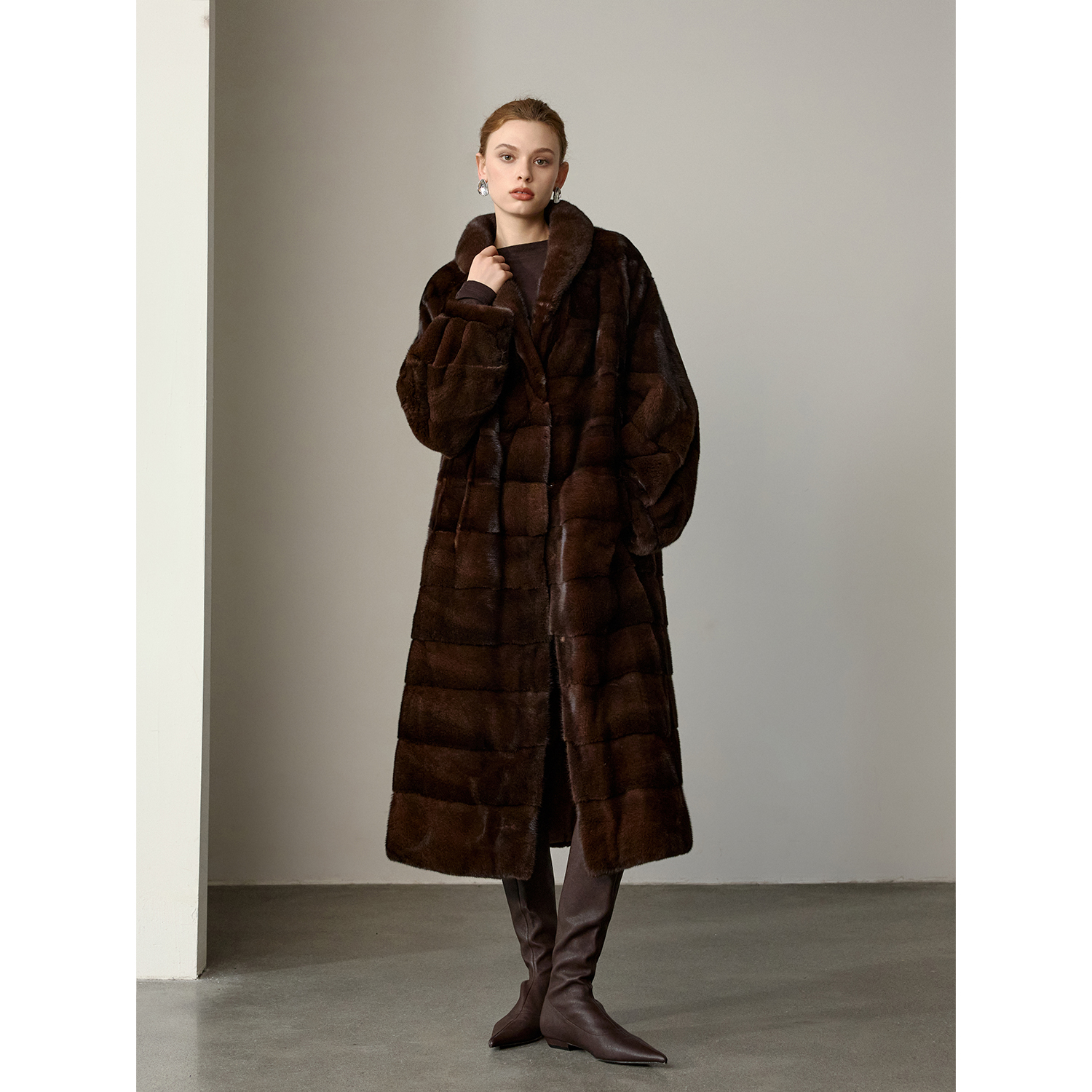 北欧传奇进口吗哈根本色貂皮皮草青果领横排长款母貂整貂水貂外套