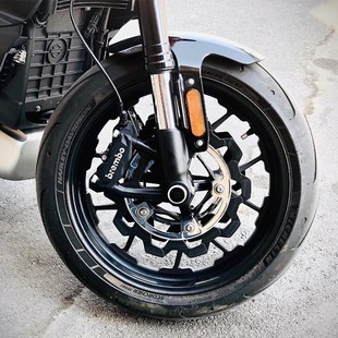 lyndall哈雷双灯公路r滑翔改装高性能刹车盘路威ST 街霸改装DS风