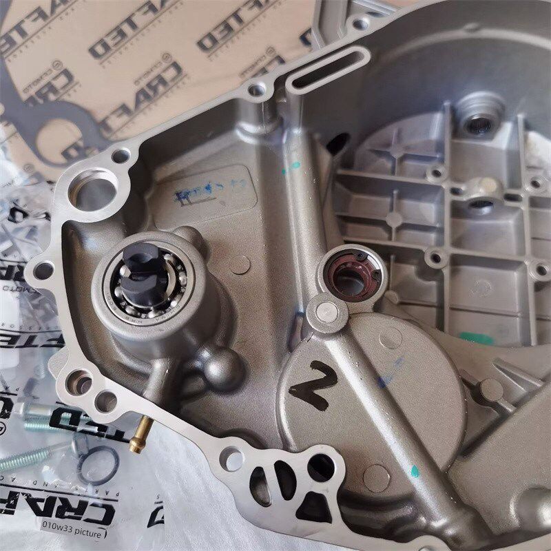 22-23东风25l0Sr250Nk滑动离合器侧盖右侧盖隔板总成总成