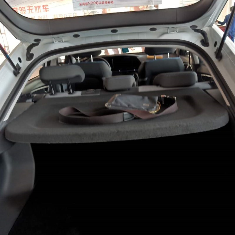新宝骏RC6后备箱隔q板宝骏rc6隔板尾箱中隔物板行李箱遮物帘