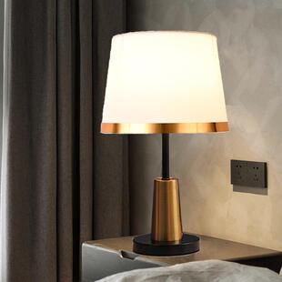 后现代简约轻奢卧室床头柜台灯美式大气家用创意温馨复古床头灯