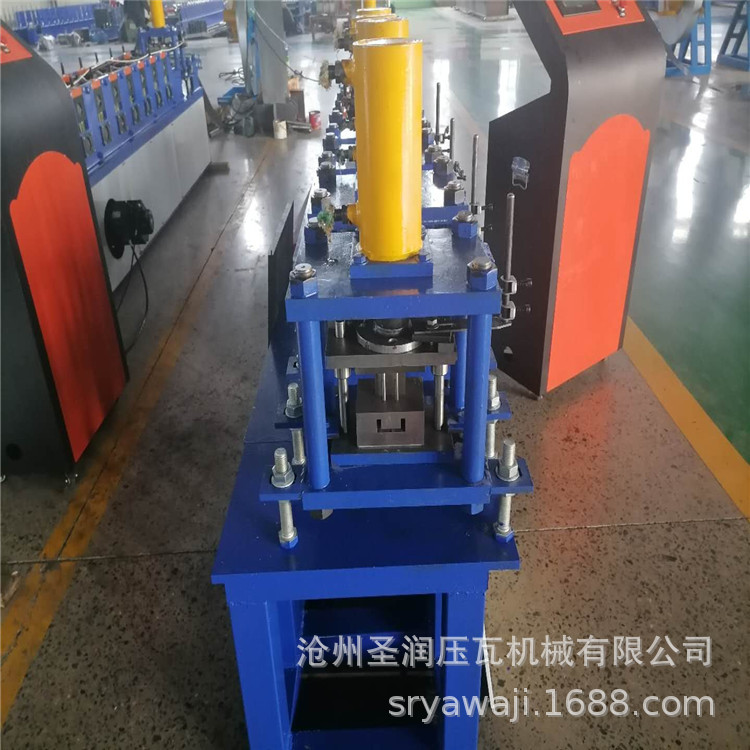 河北圣润全自动鸡龙骨架成型机
