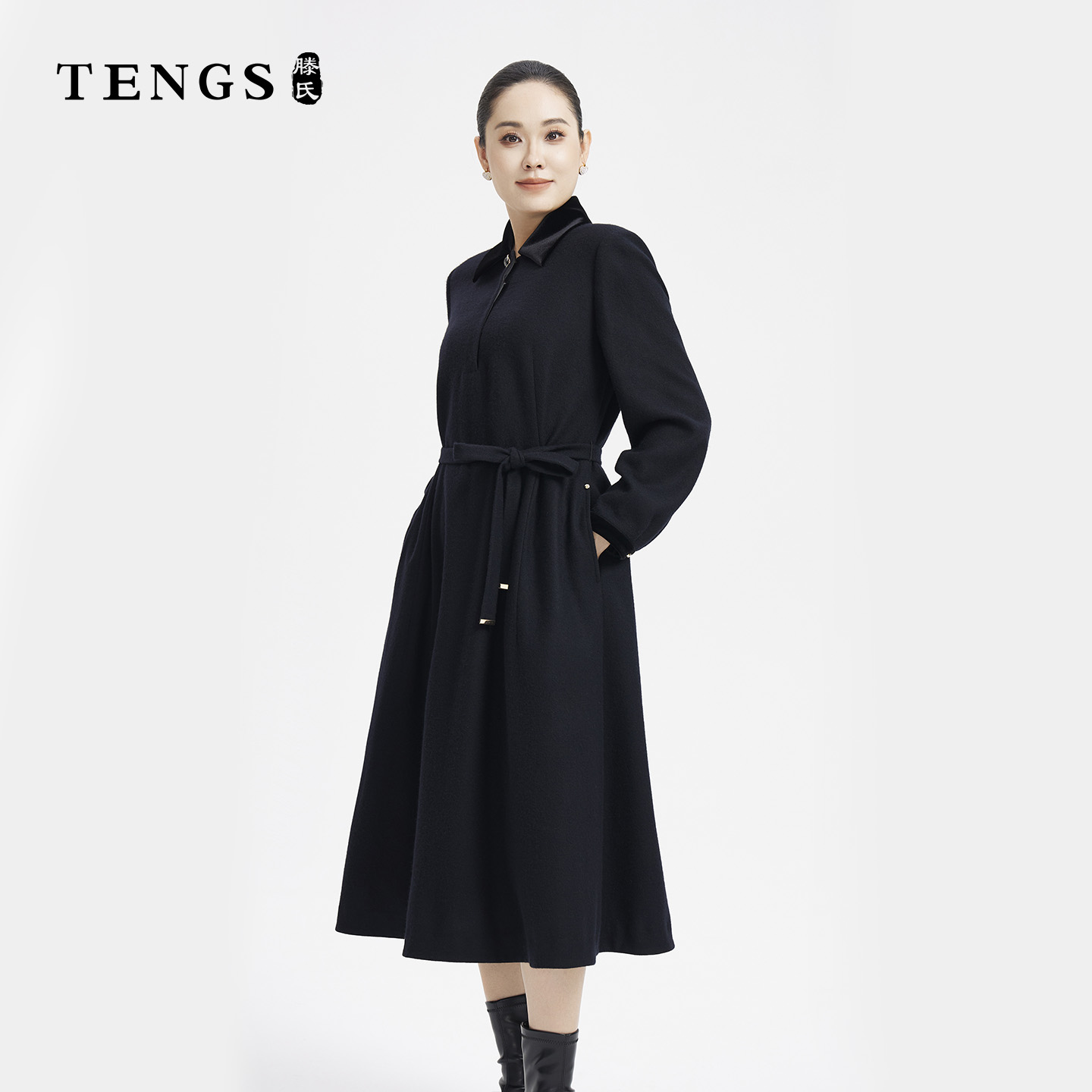 黑色百搭舒适职场通勤秋冬新款