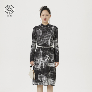 织希TESSITI/滕氏企业女装秋季新款典雅舒适日常居家针织连衣裙