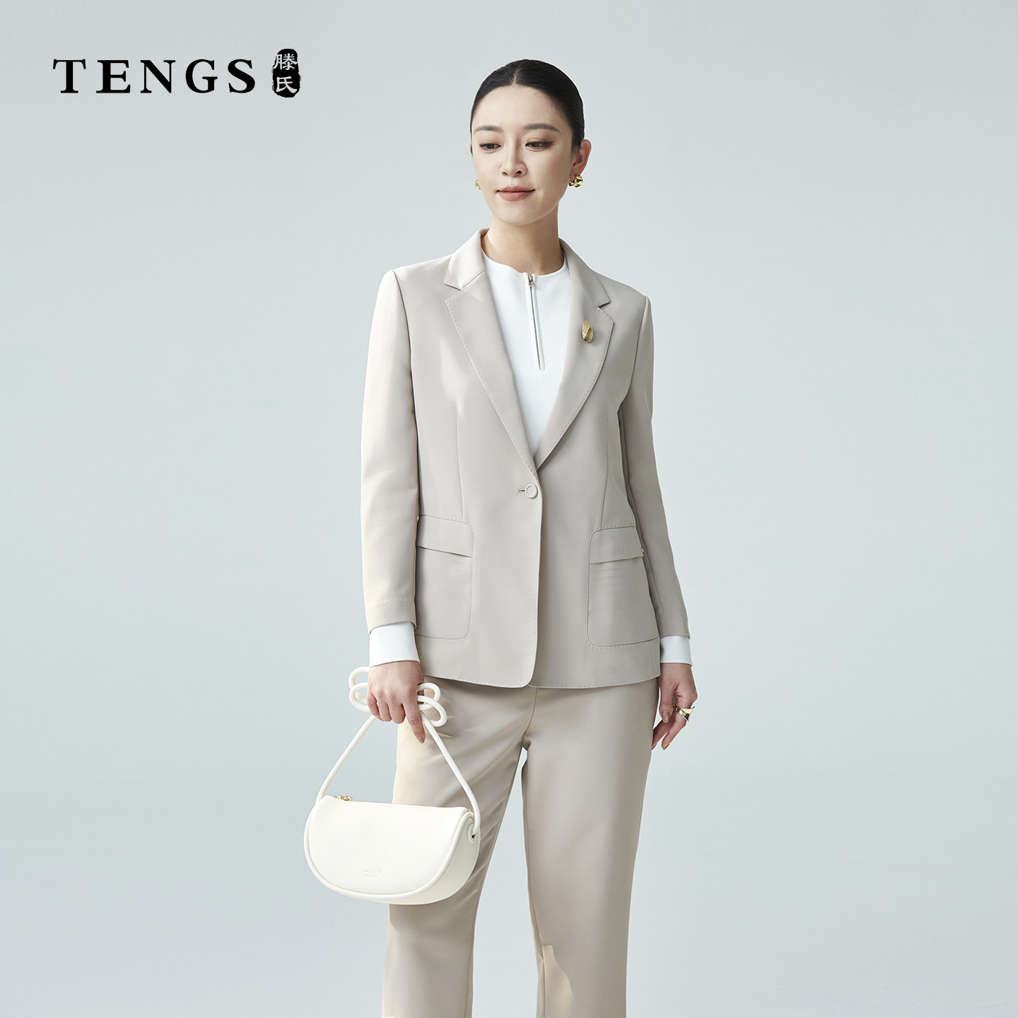TENGS滕氏女装通勤舒适短外套