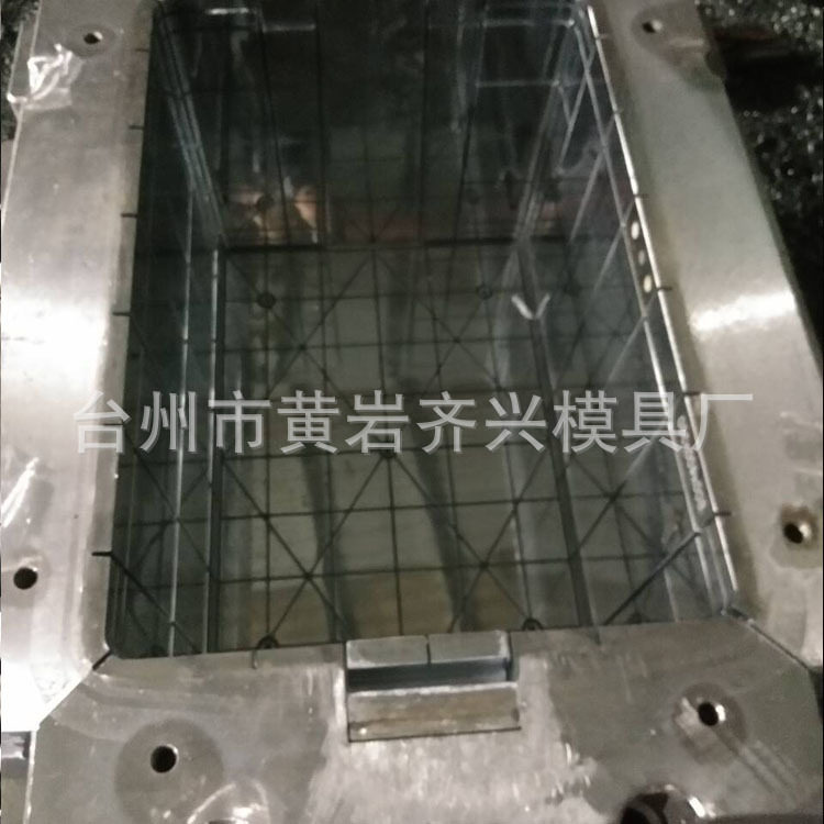 塑料模具厂专业日用品模具加工制造塑胶制品模具箱子筐子水果篮开