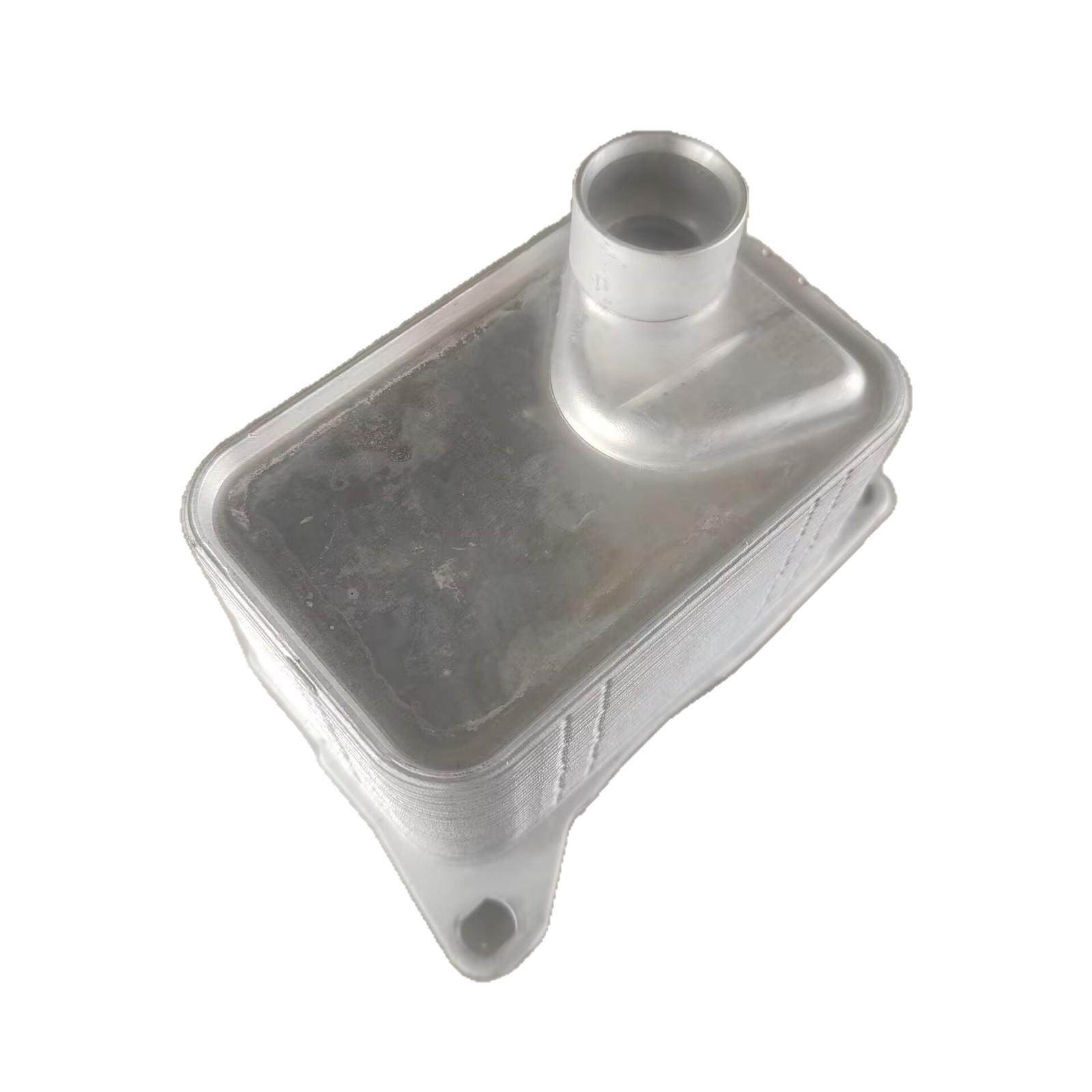 发动机机油冷却器变速箱散热器06L117021C/06L117021E