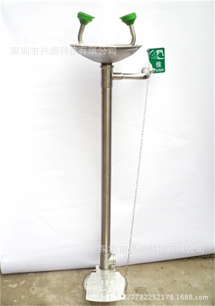 304不锈钢脚踏立式洗眼器双口洗眼器XL6609验厂落地式洗眼器